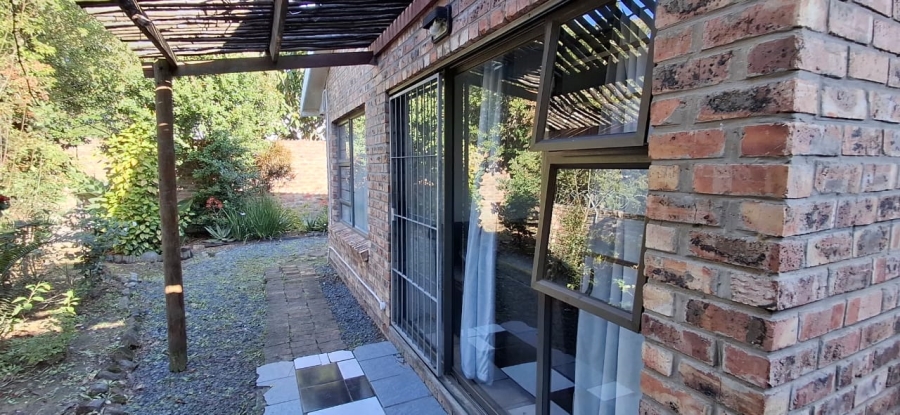 4 Bedroom Property for Sale in Nahoon Valley Park Eastern Cape